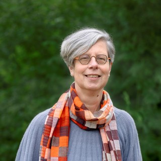 Mevrouw de Jong is lid van de Raad van Commissarissen